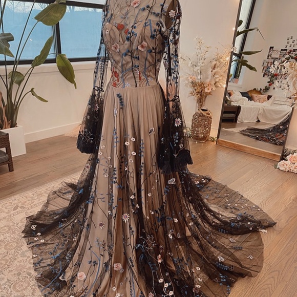 Flora and Lane | Dresses | Flora Lane Azula | Poshmark